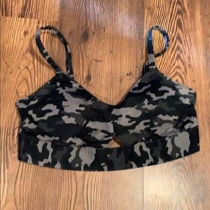 NWOT Fabletics camo sports bra